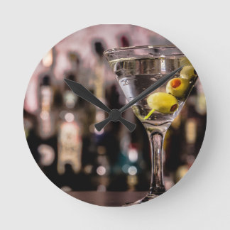 BATTERY OPERATED WALL CLOCK