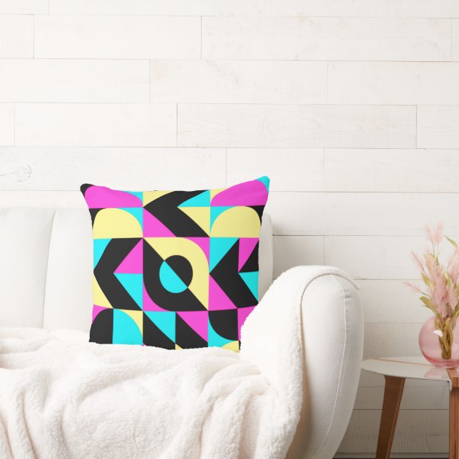 Bauhaus Inspired Geometric Pattern Cushion (Couch)