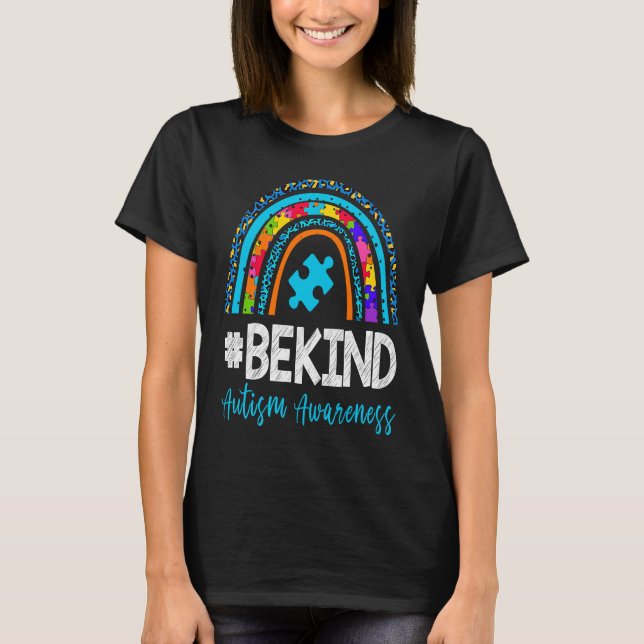 Be Kind Autism Awareness Leopard Rainbow Puzzle Gi T-Shirt (Front)