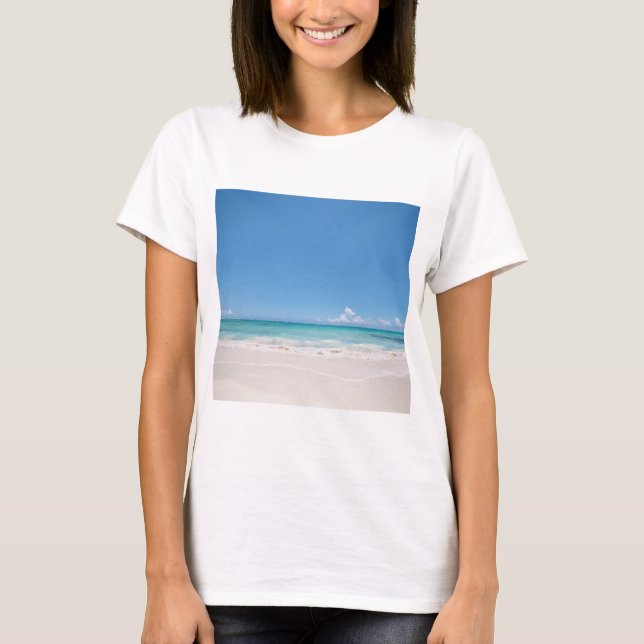 Beach Backgroud T-Shirt (Front)