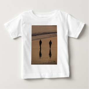 beach couple baby T-Shirt