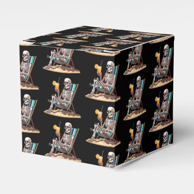 Beach Lounging Skeleton Halloween Favour Box (Front Side)