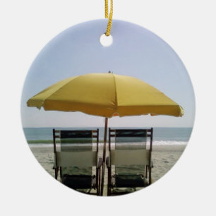 **BEACH LOVER'S** CERAMIC ORNAMENT
