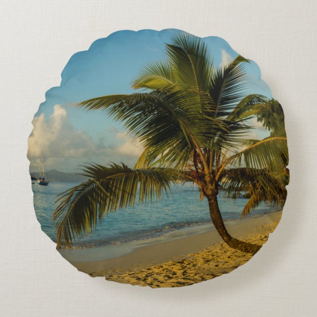 Beach scenic round cushion (Front)