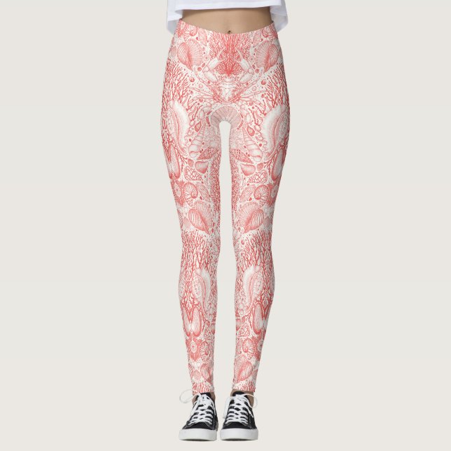 Beach treasures in coral red leggings (Front)