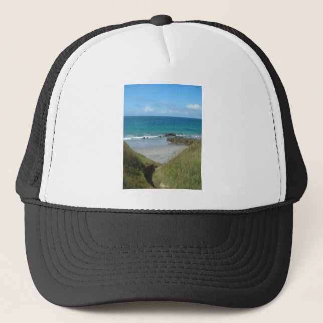 beach trucker hat (Front)