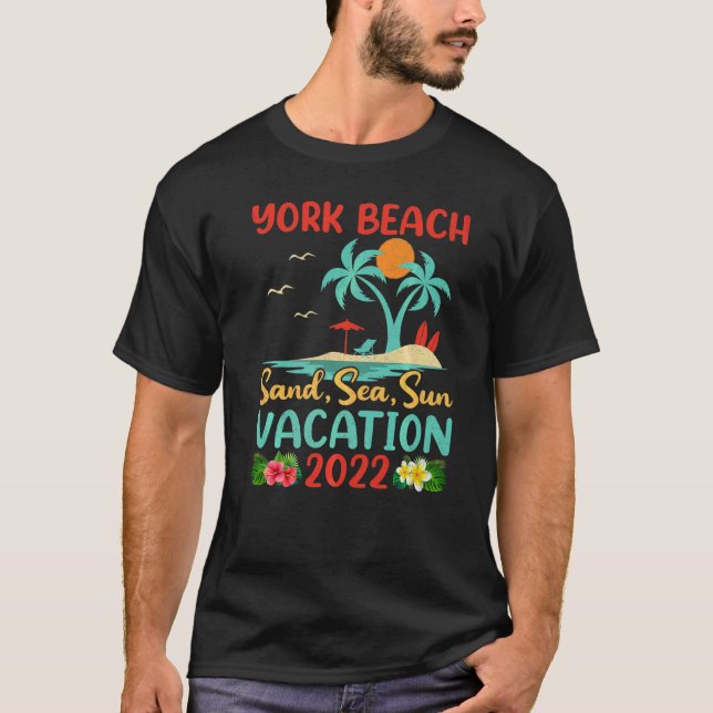 Beach Vacation 2022 Retro Sunset Maine York Beach T-Shirt (Front)