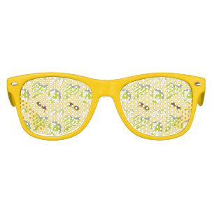 Beach vacay pattern with sunglasses and sun hat 