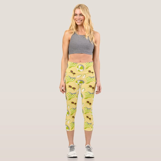 Beach vacay pattern with sunglasses and sun hat capri leggings (Front)