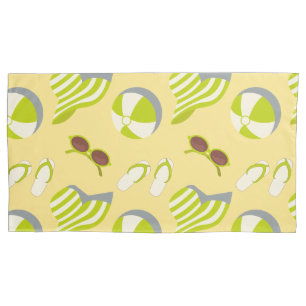 Beach vacay pattern with sunglasses and sun hat pillowcase
