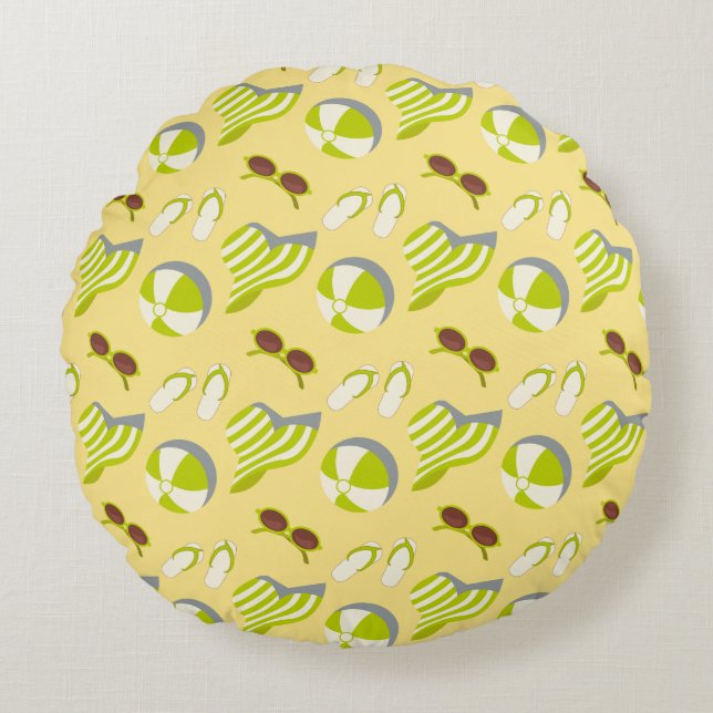 Beach vacay pattern with sunglasses and sun hat  round cushion (Front)