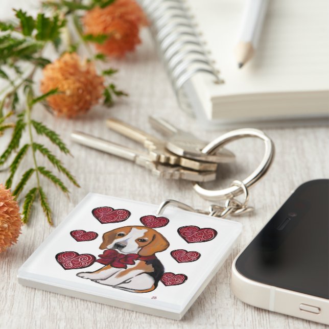 Beagle Dog Valentine Key Ring (Front Right)