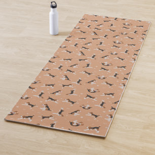 Beagle yoga pose mat