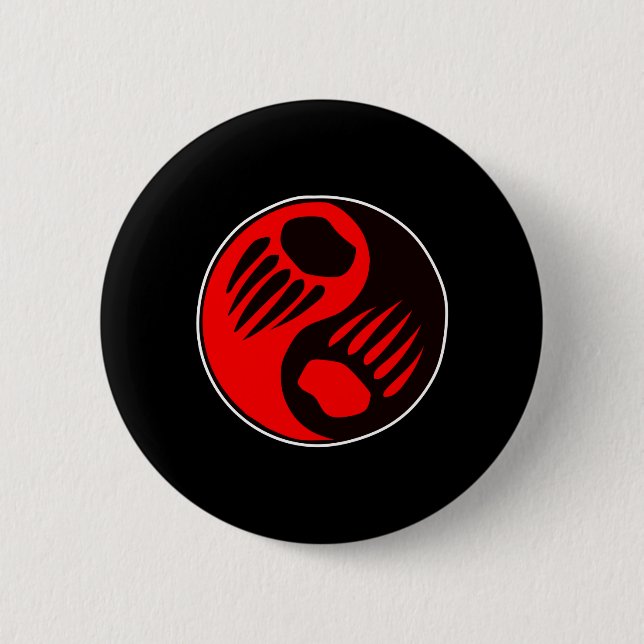 Bear Claw Yin Yang Black 6 Cm Round Badge (Front)
