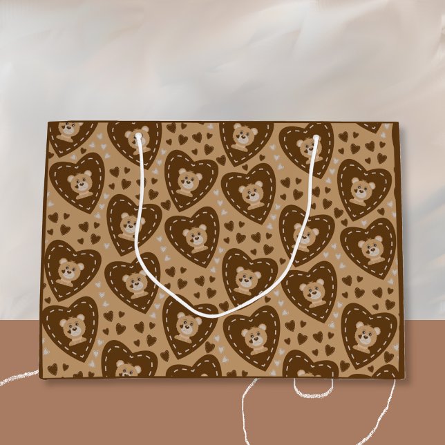 Bear Cub Face and Brown Heart Pattern Gift Bag (Creator Uploaded)
