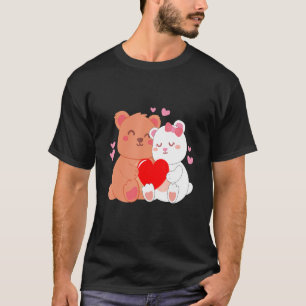 Bear falling in love hugs kisses heart Valentines T-Shirt