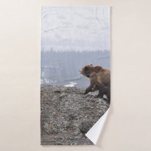 BEAR FAMILY IN YELLOWSTONE BATH TOWEL