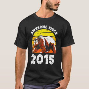 Bear Grizzly Awesome Since 2015 7th Birthday 7 Yea T-Shirt