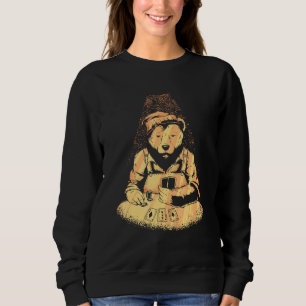 Bear Poker Player Playing Cards Lucky Gambler Casi Sweatshirt