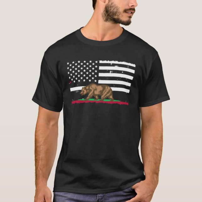 Bear USA Flag California Pride Vacation Travel Tou T-Shirt (Front)