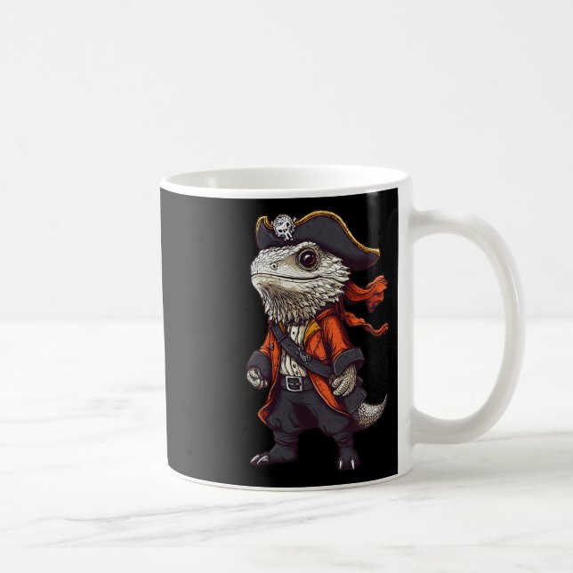 Bearded Dragon Dressed As A Pirate Funny Halloween Coffee Mug (Right)