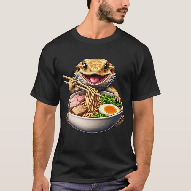 Bearded Dragon Eating Ramen Noodle Anime Kawaii T-Shirt (Front)