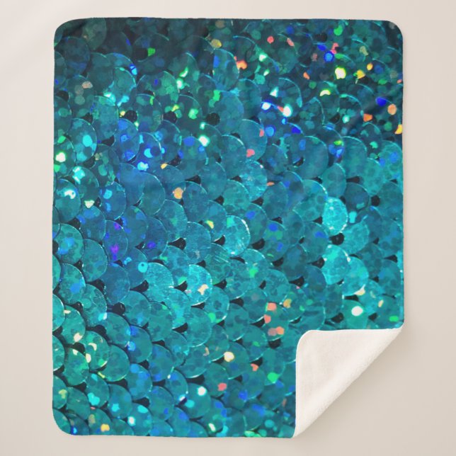 Beautiful and colourful sequins sparkling under th sherpa blanket (Front)
