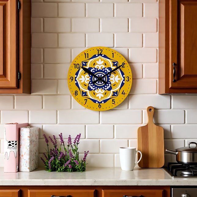 💛💙🤍 Beautiful blue and yellow Azulejos Round Clock (💛💙🤍 Beautiful blue and yellow Azulejos Round Clock)