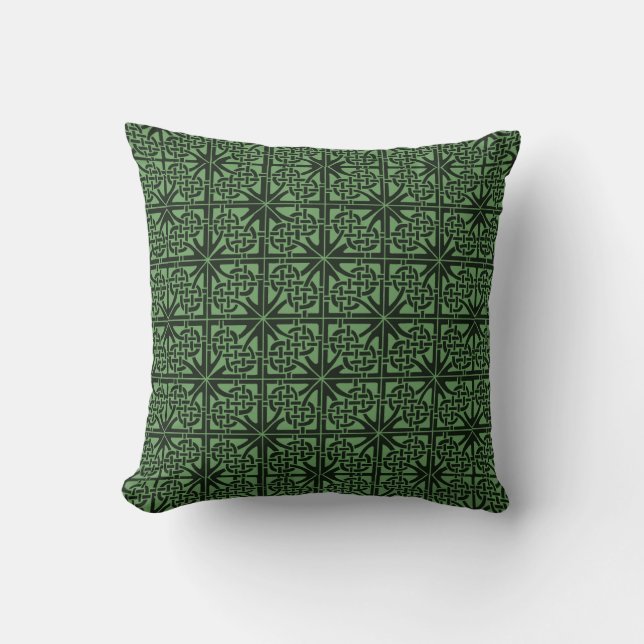 Beautiful Celtic Knot Design Throw Pillow (Front)