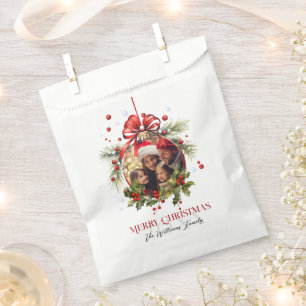 Beautiful Christmas Bauble Frame Family Holidays Favour Bag