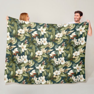 Beautiful classic floral pattern fleece blanket