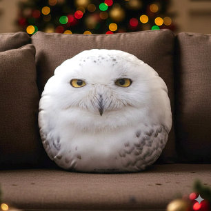 Beautiful, Dreamy and Serene Snowy Owl Round Cushion