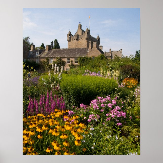 Beautiful gardens and famous castle in Scotland Poster (Front)