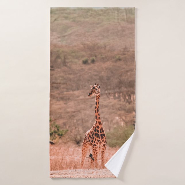 BEAUTIFUL GIRAFFE BATH TOWEL (Bath Towel)