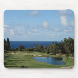 Beautiful Hawaii golf course Mouse Pad