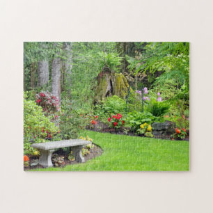 Beautiful lush green garden print puzzle