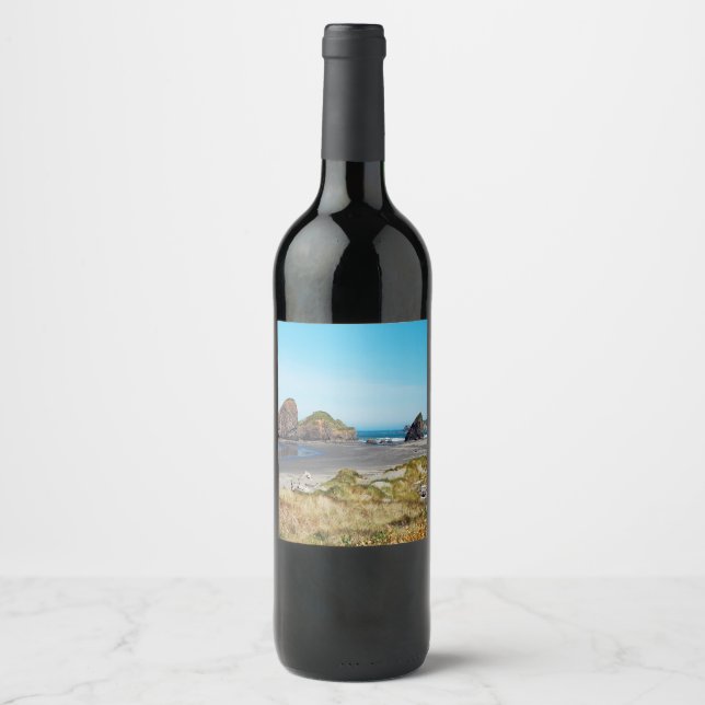 Beautiful Oregon coast landscape      Wine Label (Front)