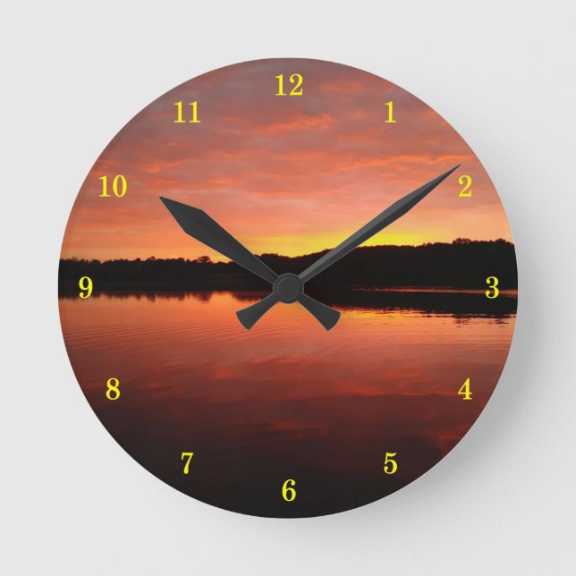 Beautiful Outdoor Scenery Wall Clock (Front)