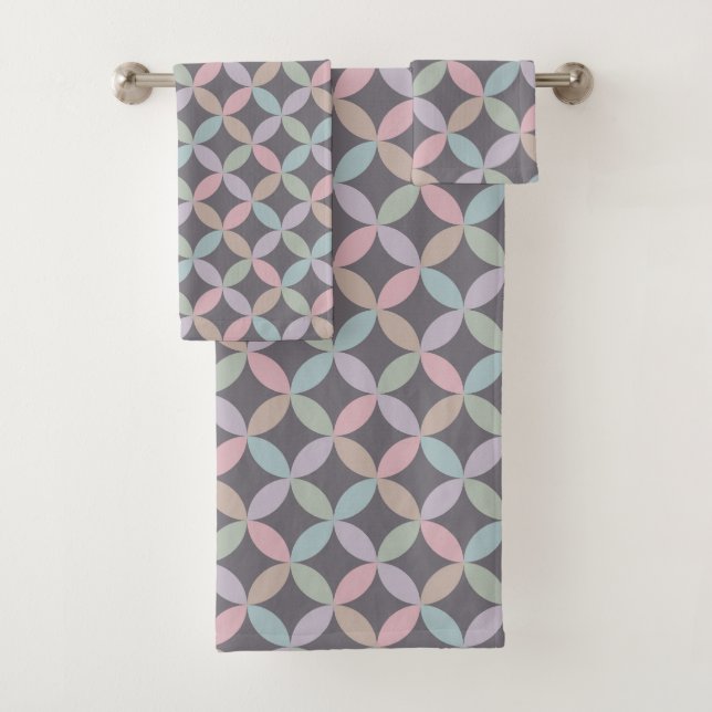 Beautiful Pastel Abstract Geometric Bath Towel Set (Insitu)