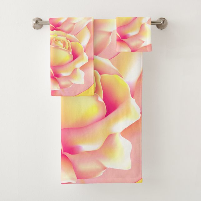 Beautiful Peachy Yellow Rose Bath Towel Set (Insitu)