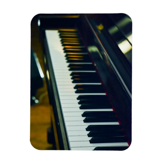 Beautiful Piano Magnet (Vertical)