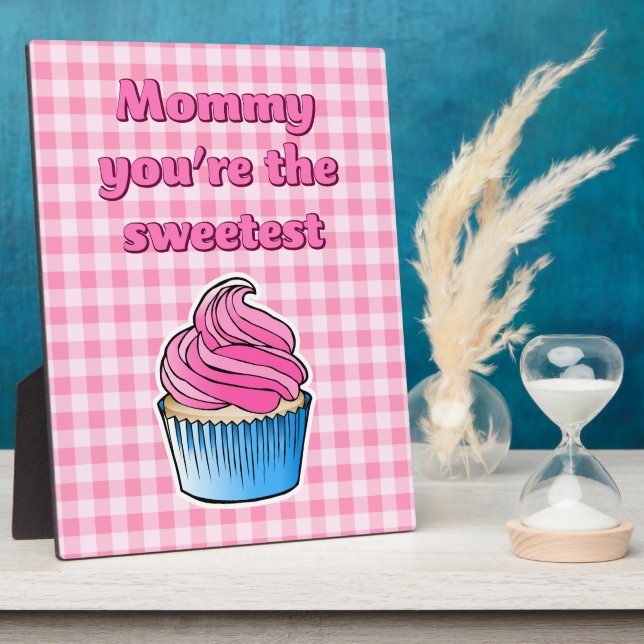 Beautiful Pink Cupcake Plaque (Side)