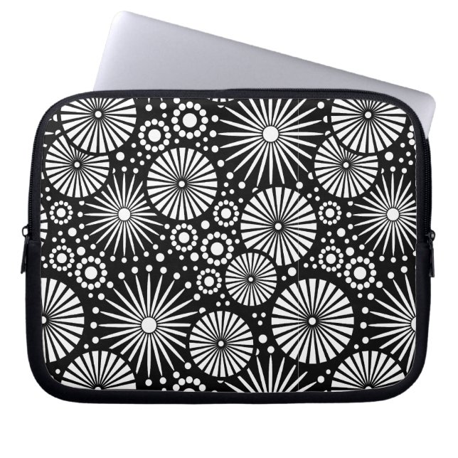 Beautiful retro black and white  Laptop Sleeve (Front)