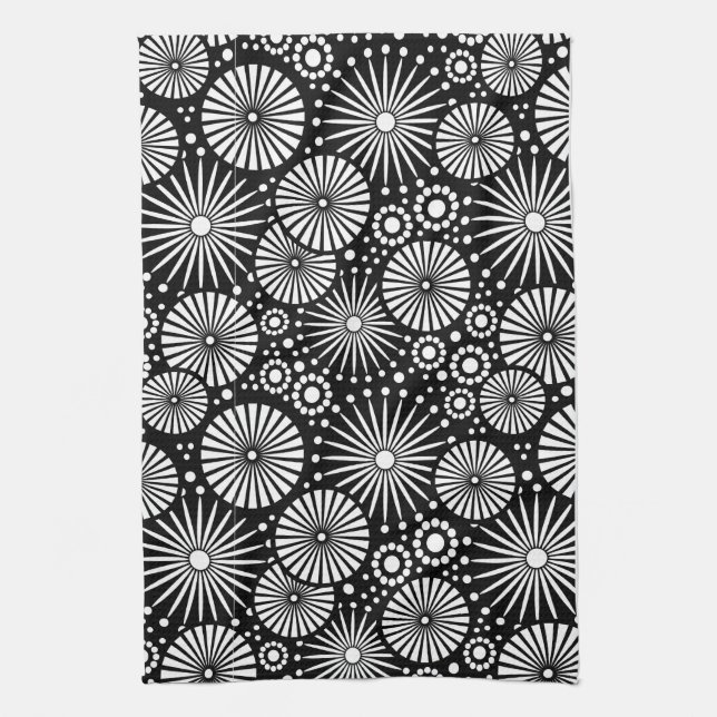 Beautiful retro black and white Towel (Vertical)