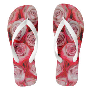 Beautiful roses in pink and red flower bouquet thongs