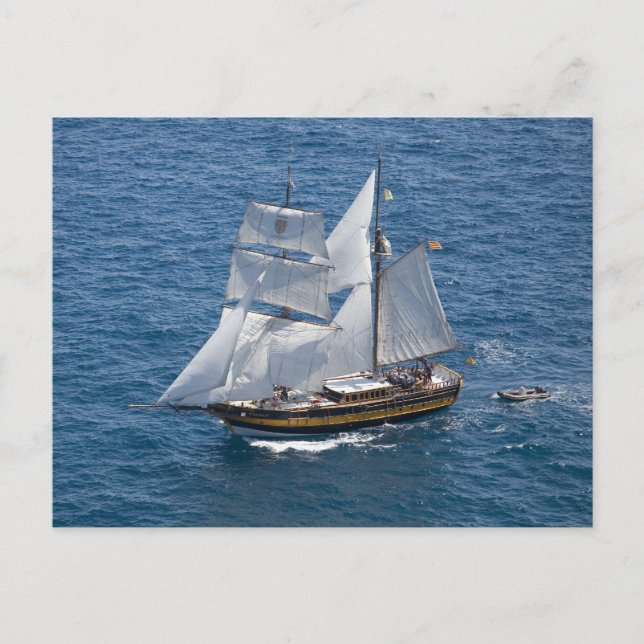 Beautiful sailing boat postcard (Front)