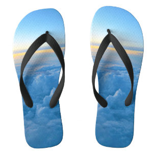 beautiful sky with clouds thongs