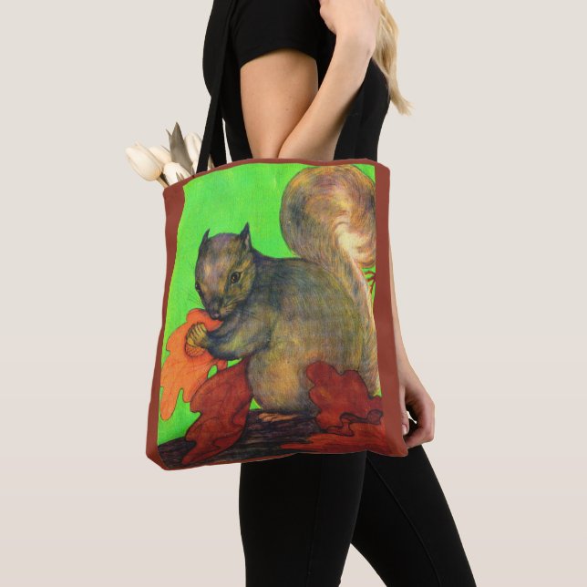 beautiful squirrel print tote bag (Close Up)
