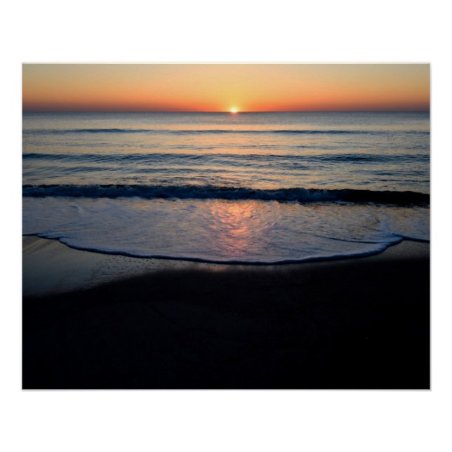 Beautiful sunrise over the ocean poster (Front)