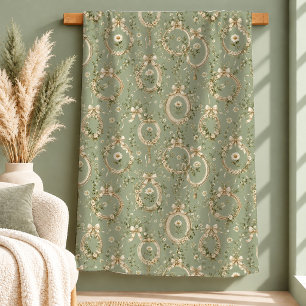 Beautiful Vintage Daisies Sage Green Blanket Desig